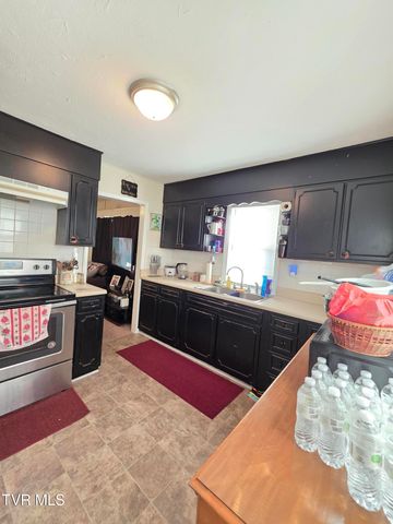 810 Lamont Street, Kingsport, TN 37664