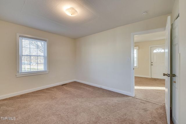 810 Lamont Street, Kingsport, TN 37664