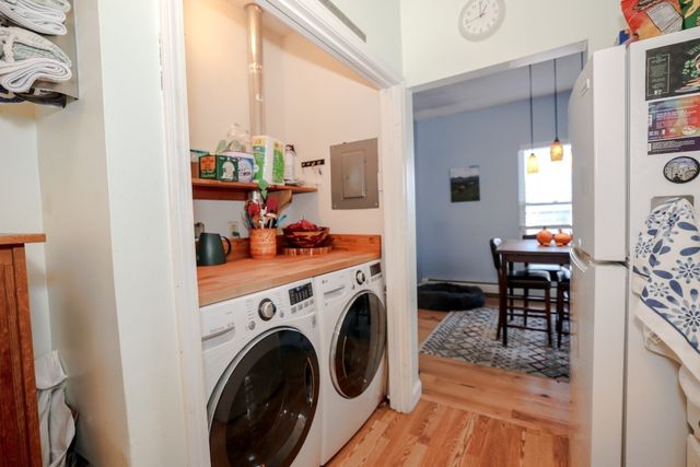 86 Stevens St B, Lowell, MA 01851