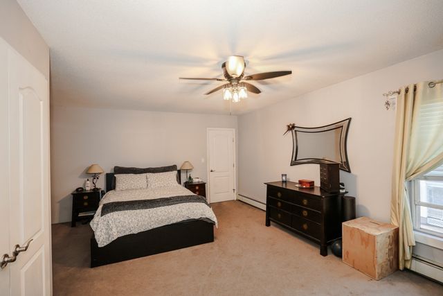 86 Stevens St B, Lowell, MA 01851