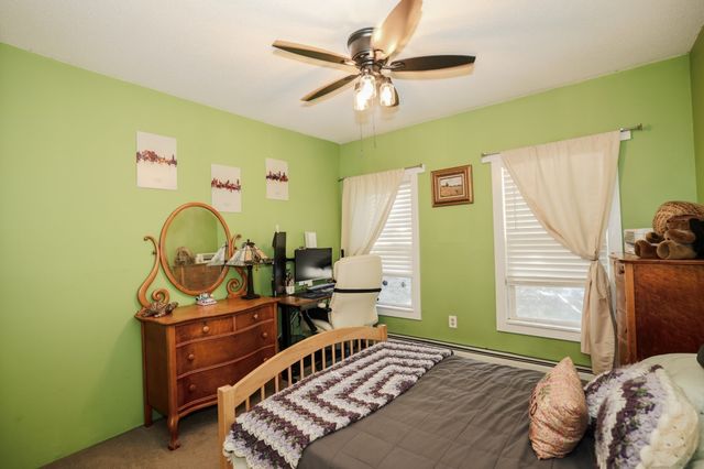 86 Stevens St B, Lowell, MA 01851