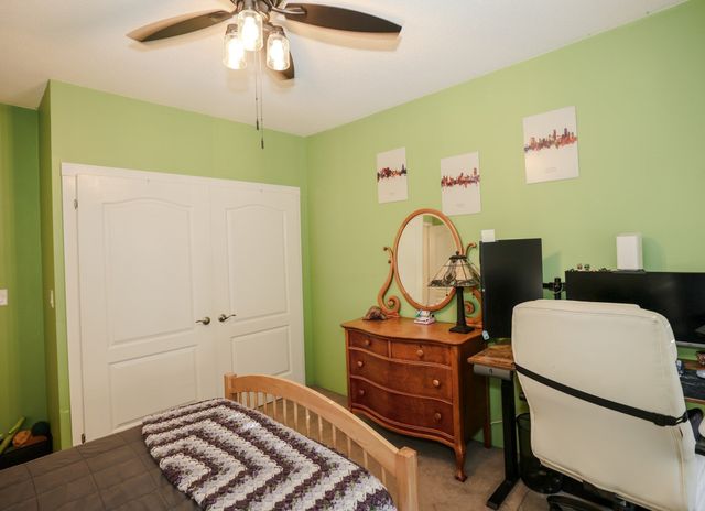 86 Stevens St B, Lowell, MA 01851