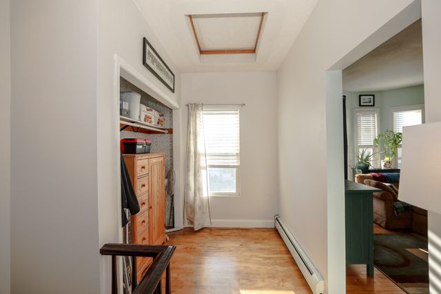 86 Stevens St B, Lowell, MA 01851