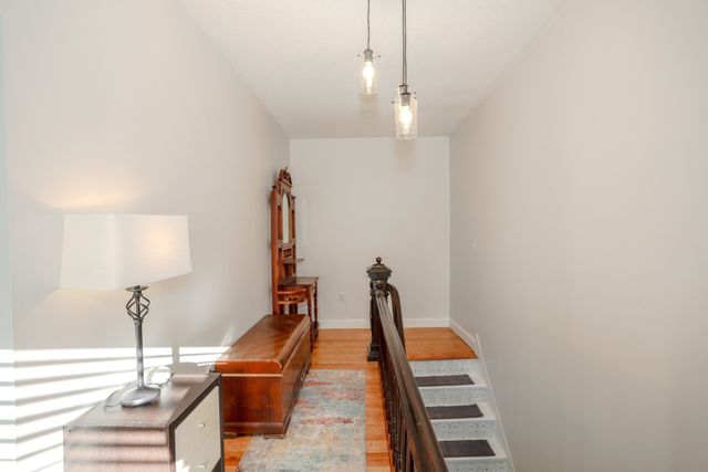 86 Stevens St B, Lowell, MA 01851
