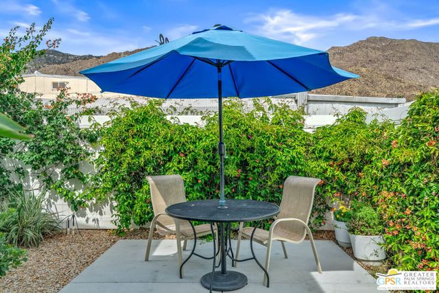 403 Ginger Drive, Palm Springs, CA 92264