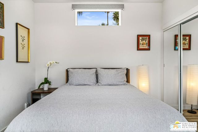 403 Ginger Drive, Palm Springs, CA 92264
