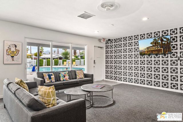 403 Ginger Drive, Palm Springs, CA 92264