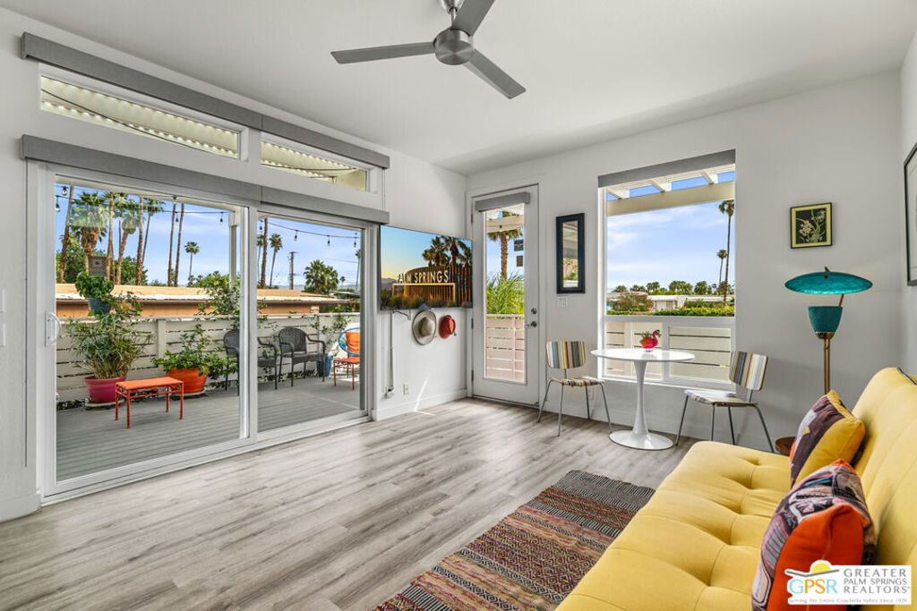 Image 16 of property listing at 403 Ginger Drive, Palm Springs, CA 92264