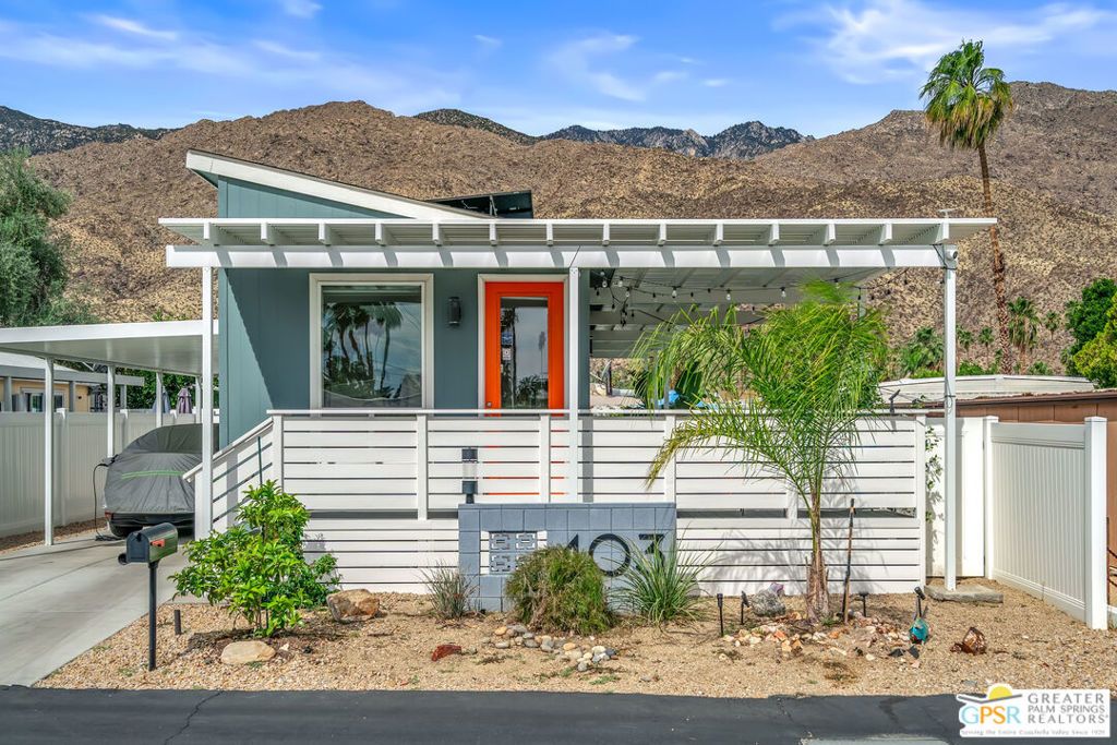 Image 2 of property listing at 403 Ginger Drive, Palm Springs, CA 92264