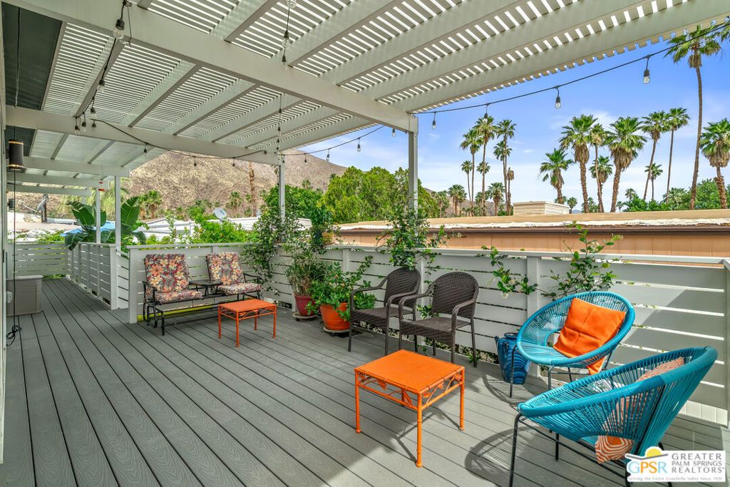 Image 3 of property listing at 403 Ginger Drive, Palm Springs, CA 92264