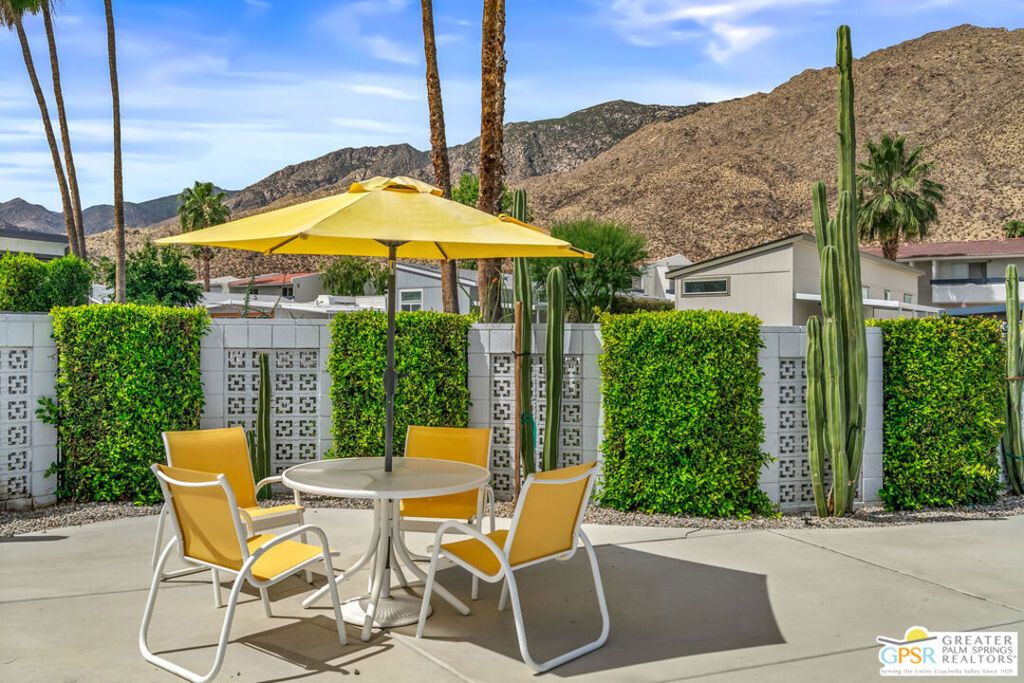 Image 40 of property listing at 403 Ginger Drive, Palm Springs, CA 92264