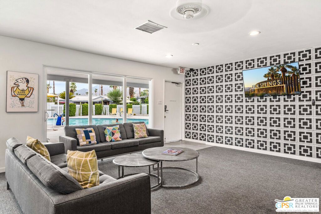 Image 42 of property listing at 403 Ginger Drive, Palm Springs, CA 92264