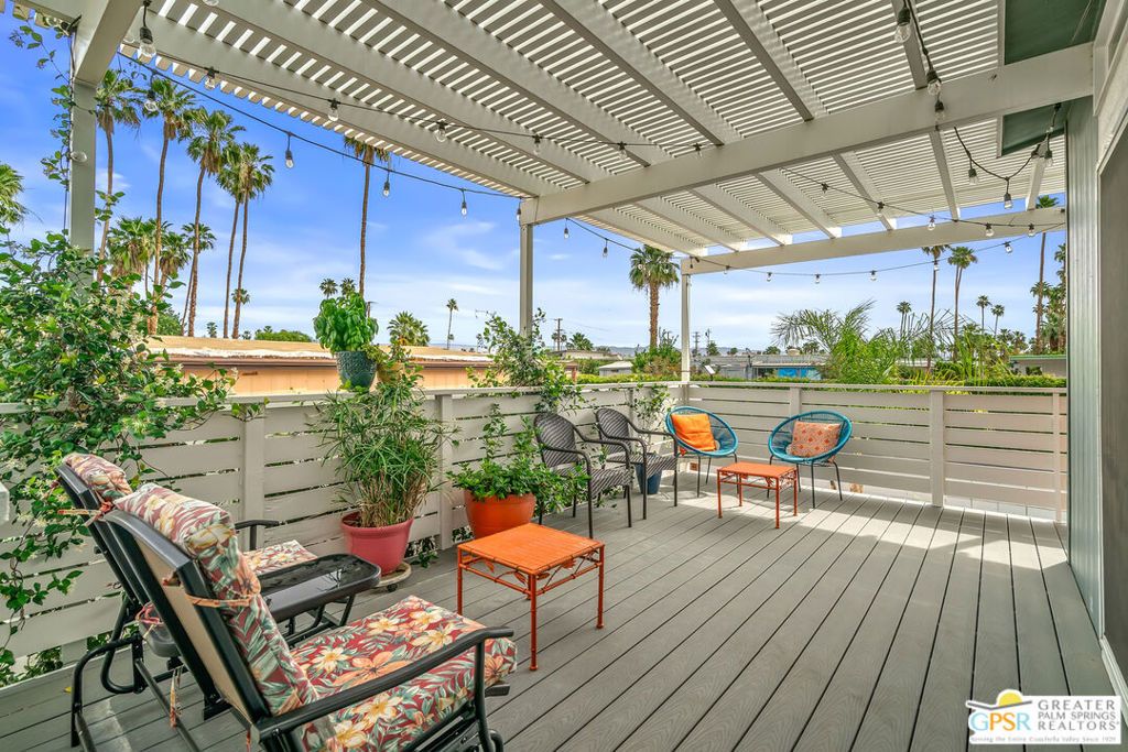 Image 5 of property listing at 403 Ginger Drive, Palm Springs, CA 92264