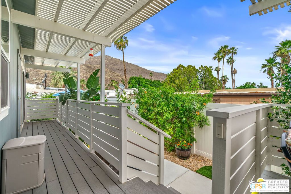 Image 7 of property listing at 403 Ginger Drive, Palm Springs, CA 92264