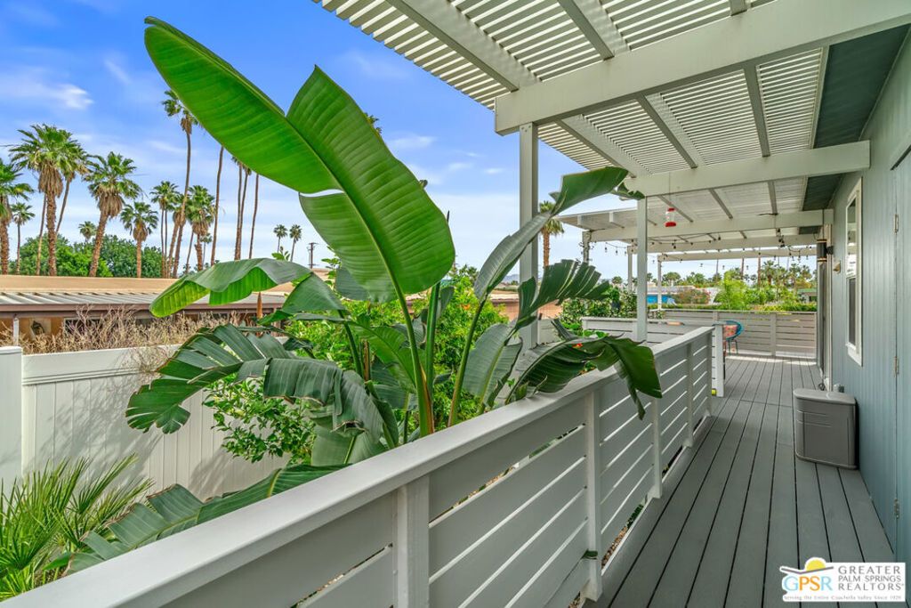 Image 8 of property listing at 403 Ginger Drive, Palm Springs, CA 92264