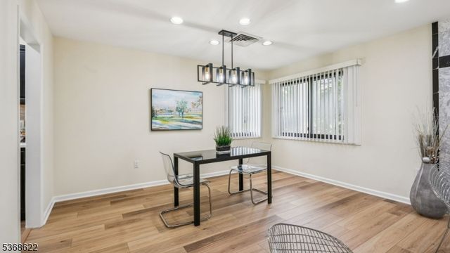 39 Musano Ct, West Orange Twp., NJ 07052