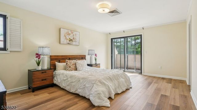 39 Musano Ct, West Orange Twp., NJ 07052