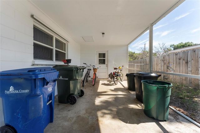 5015 BROOKMEADE DRIVE, Sarasota, FL 34232