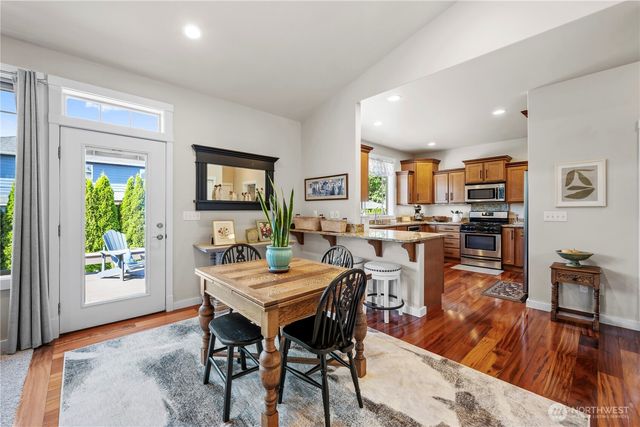 208 Lilly Lane, Mount Vernon, WA 98274