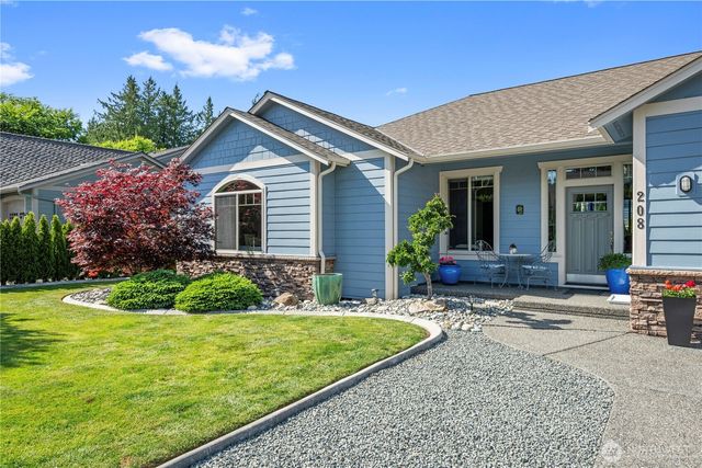 208 Lilly Lane, Mount Vernon, WA 98274