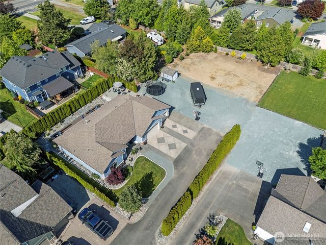 208 Lilly Lane, Mount Vernon, WA 98274