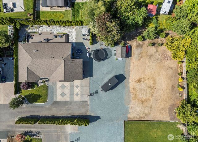 208 Lilly Lane, Mount Vernon, WA 98274