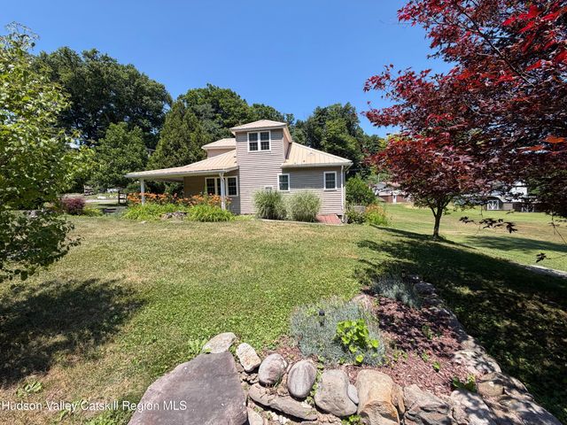 85 Plank Road, Napanoch, NY 12458