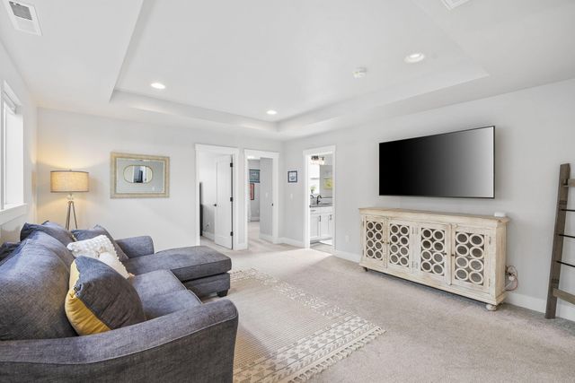 3722 NE Petrosa Avenue, Bend, OR 97701