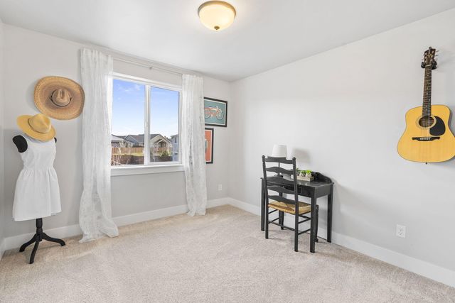 3722 NE Petrosa Avenue, Bend, OR 97701