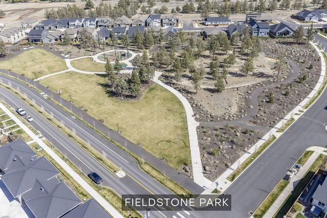 3722 NE Petrosa Avenue, Bend, OR 97701