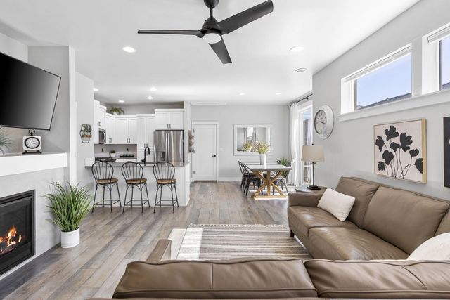 3722 NE Petrosa Avenue, Bend, OR 97701