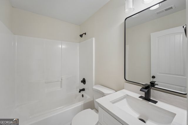 9232 Overlook Drive, Jonesboro, GA 30238