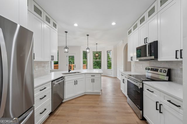 9232 Overlook Drive, Jonesboro, GA 30238