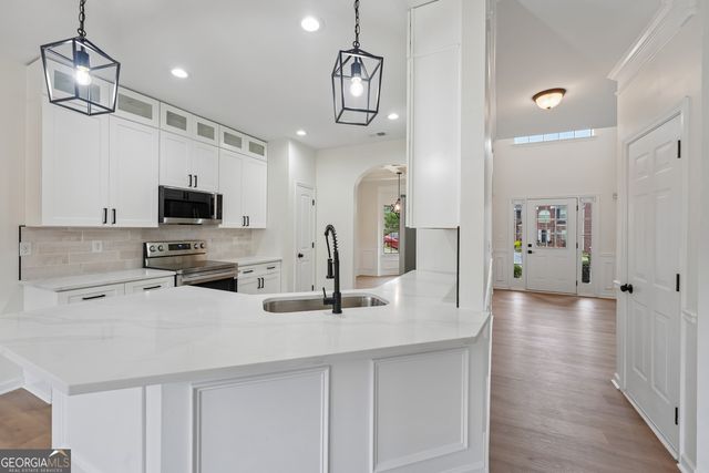 9232 Overlook Drive, Jonesboro, GA 30238