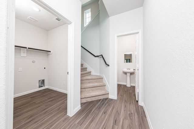 2405 Bray Head Drive, Conroe, TX 77301