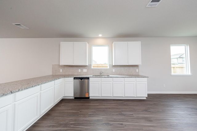 2405 Bray Head Drive, Conroe, TX 77301