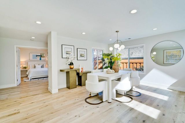 22136 Dean Court, Cupertino, CA 95014