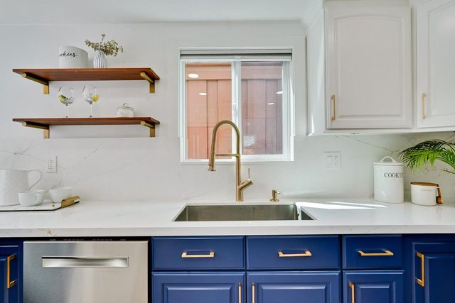 22136 Dean Court, Cupertino, CA 95014