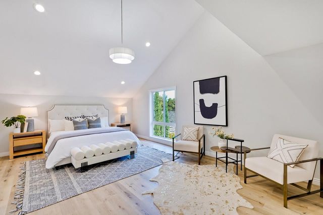 22136 Dean Court, Cupertino, CA 95014