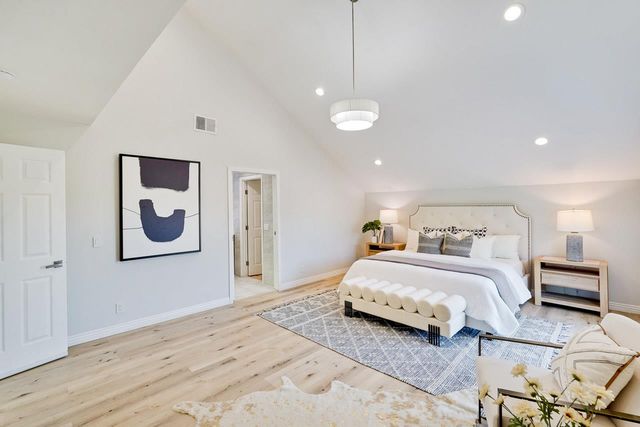 22136 Dean Court, Cupertino, CA 95014