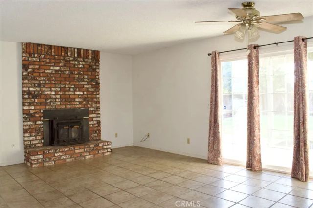1583 Celeste, Clovis, CA 93611