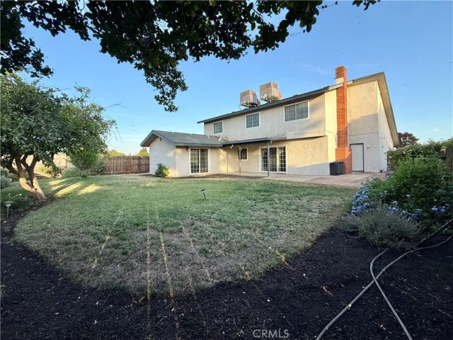 1583 Celeste, Clovis, CA 93611