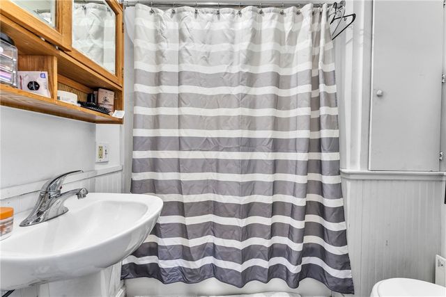 37 Warren Avenue, Warren, RI 02885