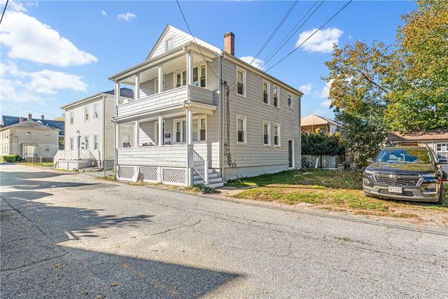 37 Warren Avenue, Warren, RI 02885