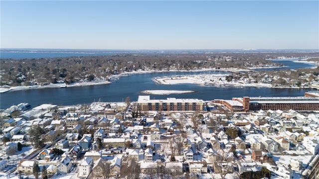 37 Warren Avenue, Warren, RI 02885