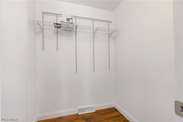 924 E Schaaf Road, Brooklyn Heights, OH 44131