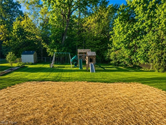 924 E Schaaf Road, Brooklyn Heights, OH 44131