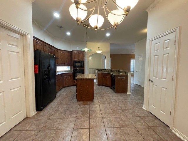 408 Hideaway Court, Euless, TX 76039