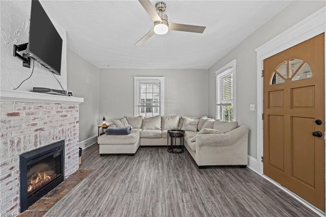 203 Saint James AVE, Suffolk, VA 23434