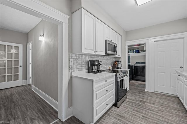 203 Saint James AVE, Suffolk, VA 23434